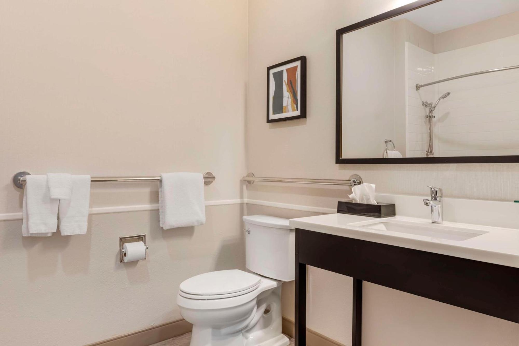 Best Western Plus Riata Hotel Brownwood Exterior foto