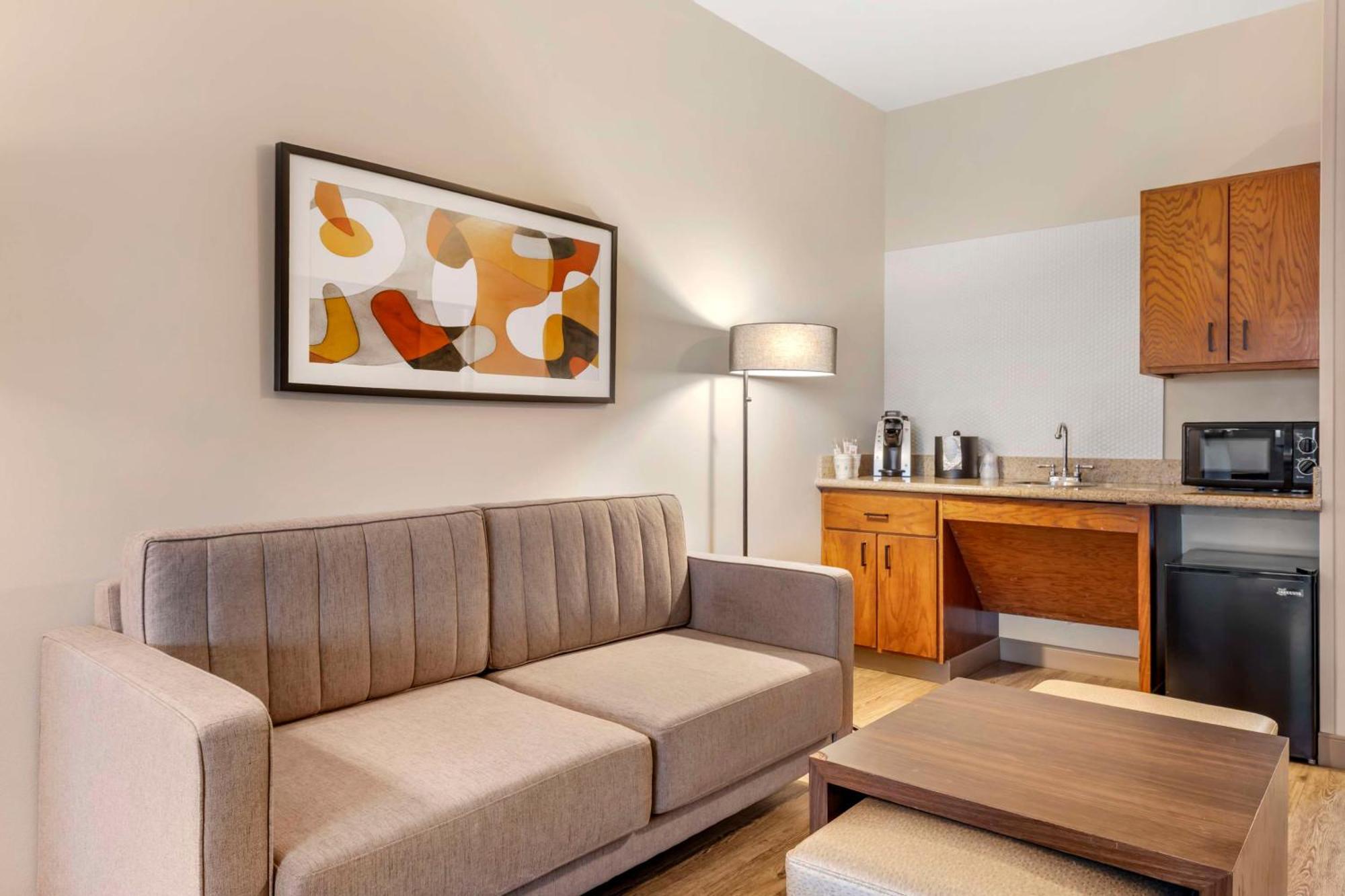 Best Western Plus Riata Hotel Brownwood Exterior foto