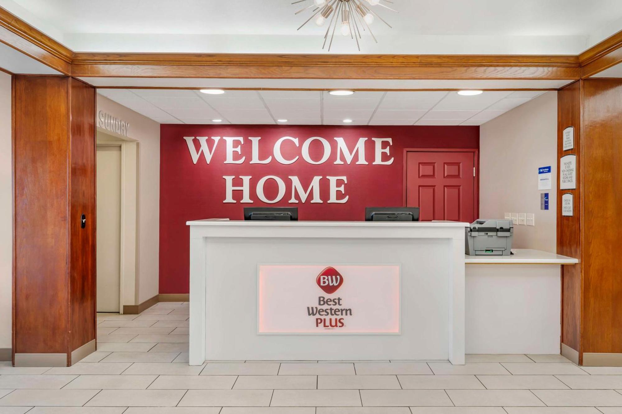 Best Western Plus Riata Hotel Brownwood Exterior foto